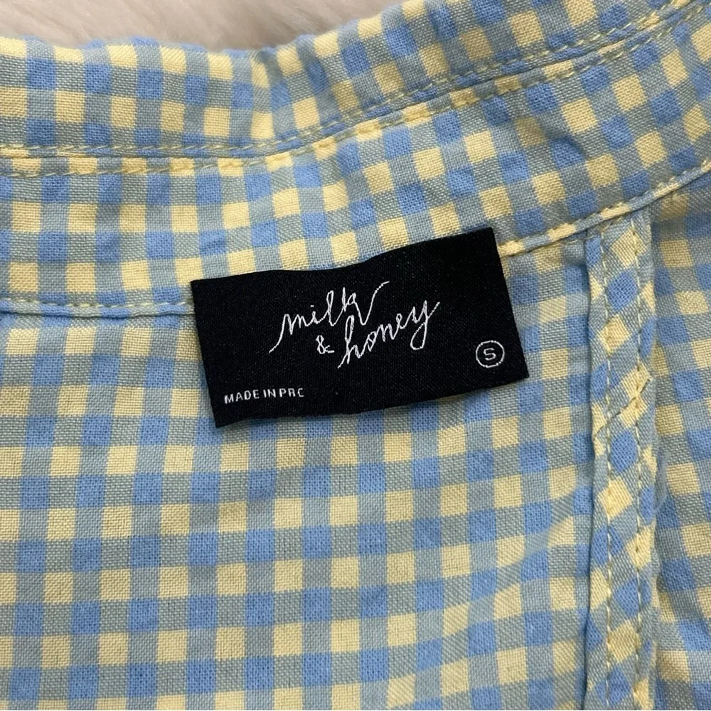 Milk and Honey Gingham Crop Top - Picture 11 of 12